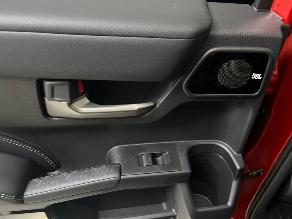 Used 2025 Toyota 4Runner Limited image 52