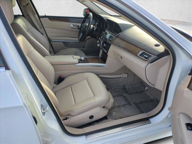 Used 2015 Mercedes-Benz E 350 Sedan image 22