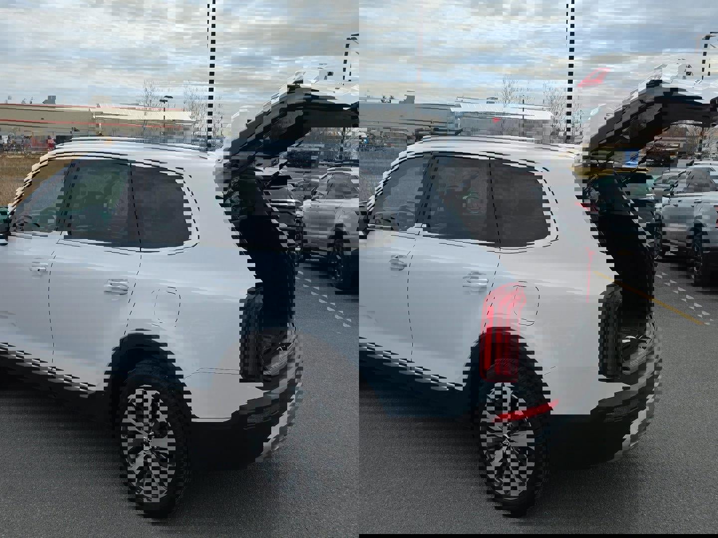 Certified 2022 Kia Telluride S image 12