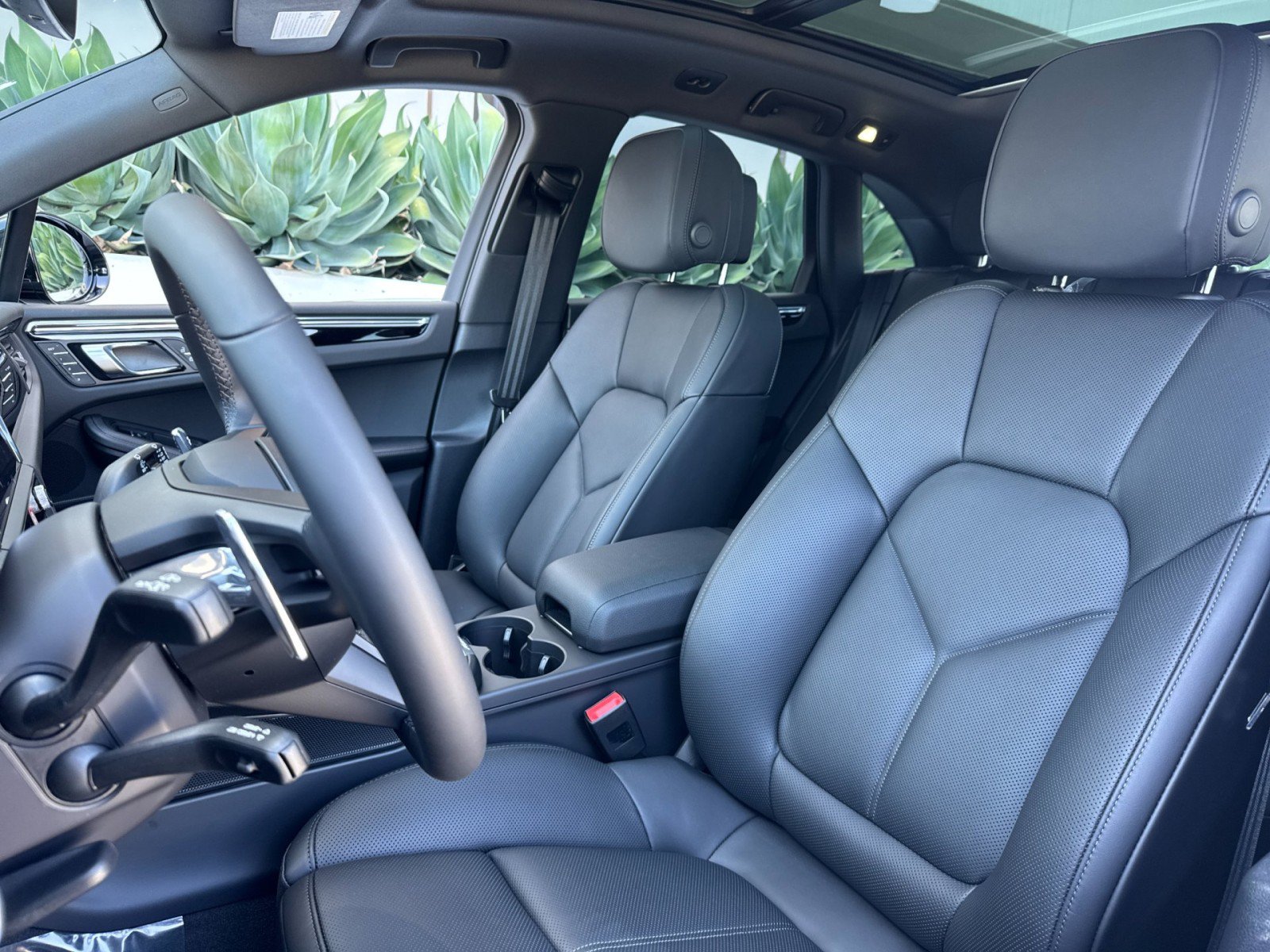New 2026 Porsche Macan S AWD/4WD image 5