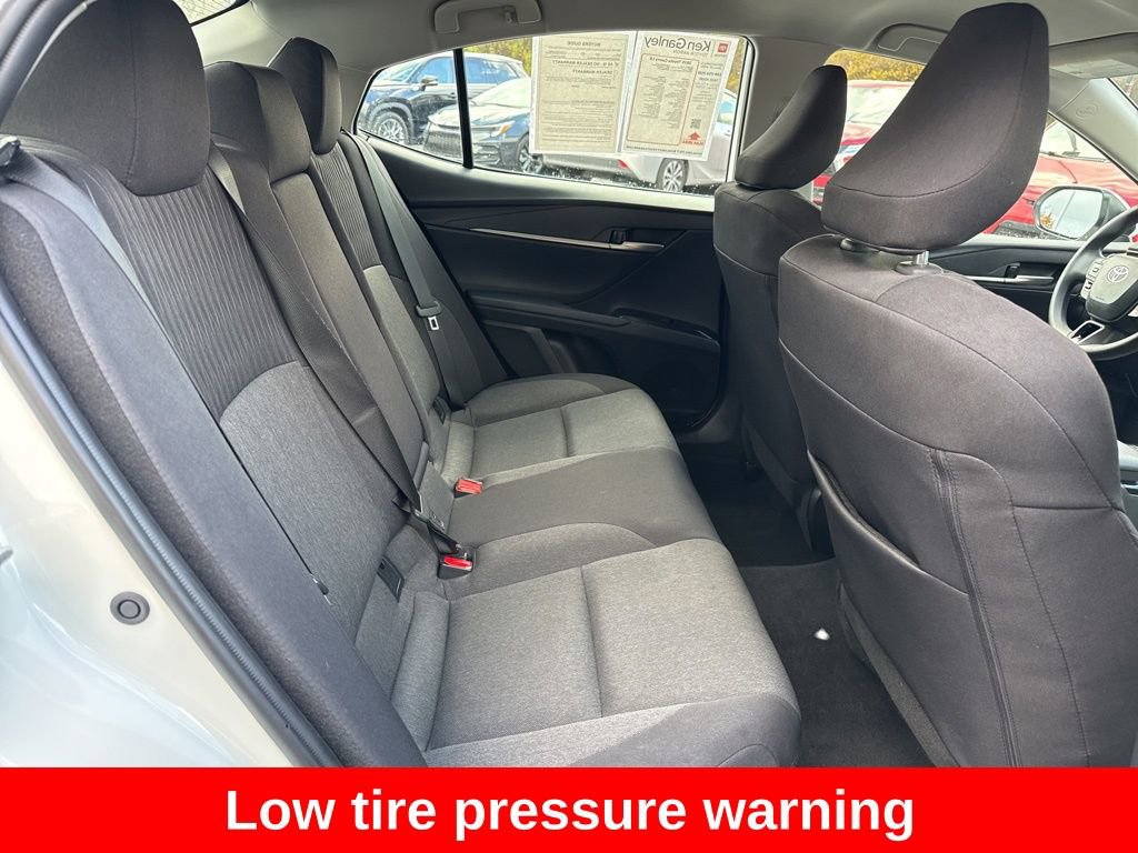 Used 2025 Toyota Camry LE image 19