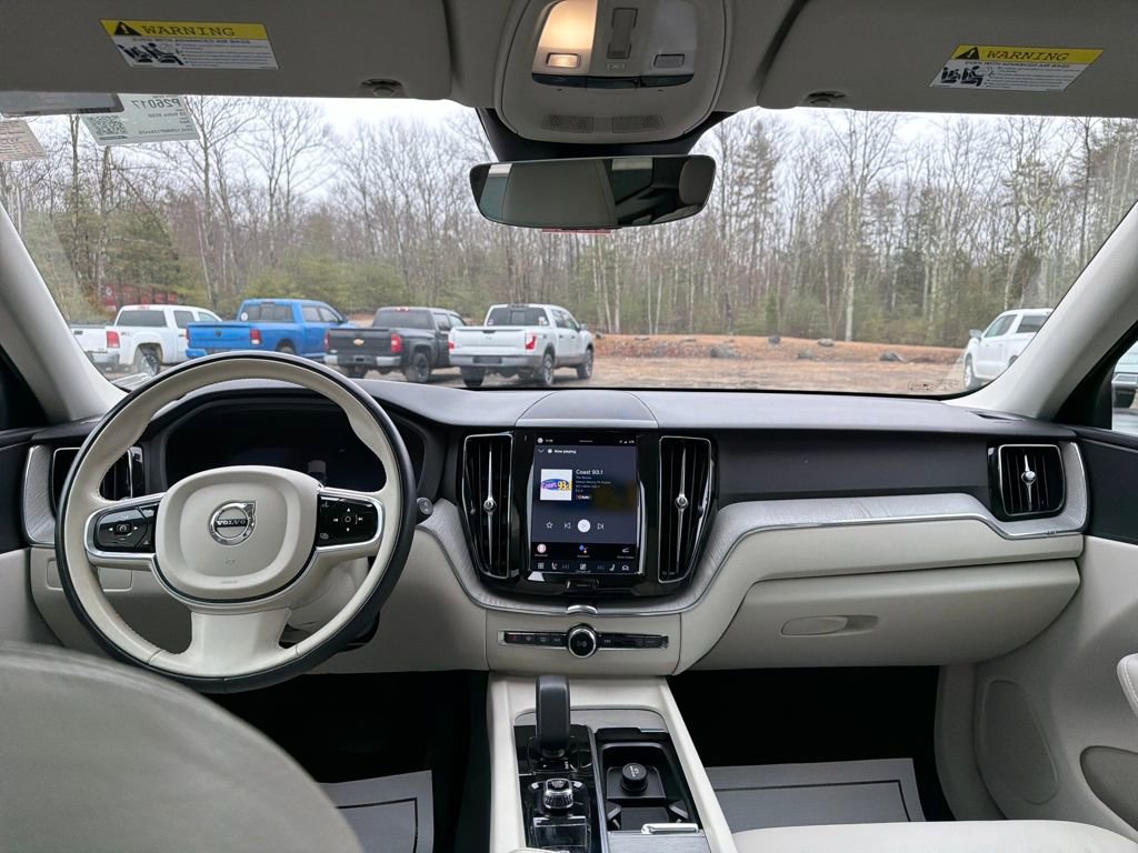 Used 2023 Volvo XC60 B5 Plus w/ Climate Package image 15