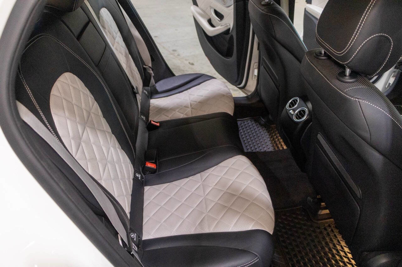 Used 2021 Mercedes-Benz GLC 63 AMG S image 39