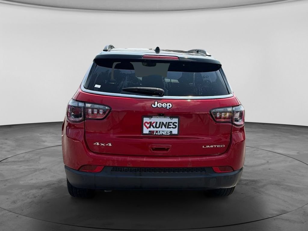 Used 2025 Jeep Compass Limited AWD/4WD image 10