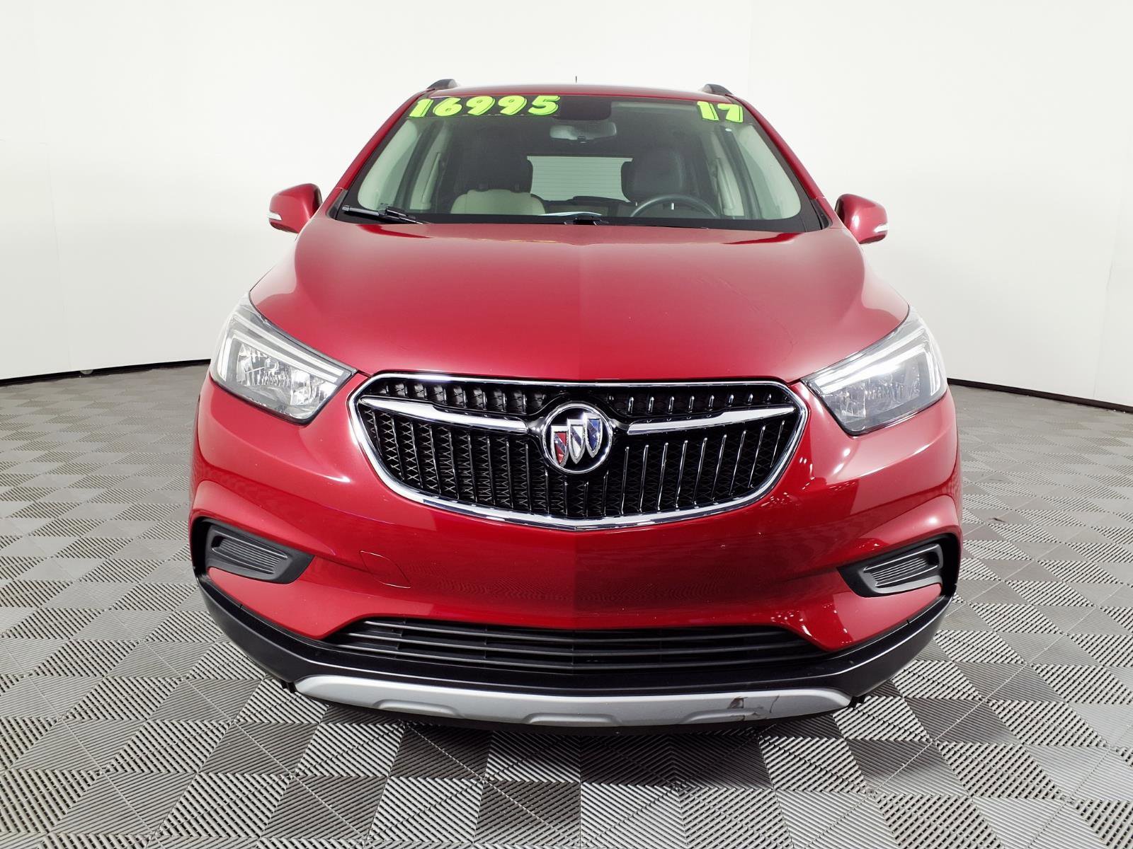 Used 2017 Buick Encore Preferred FWD image 2