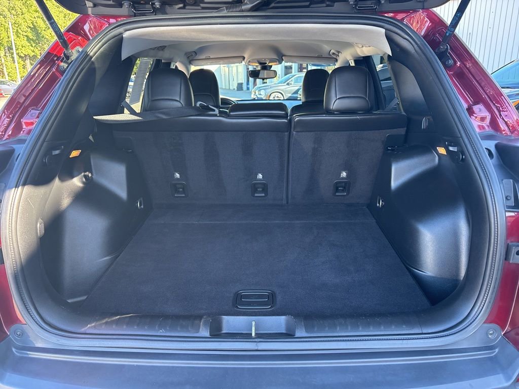 Used 2019 Jeep Cherokee Trailhawk w/ Cold Weather Group AWD/4WD image 30