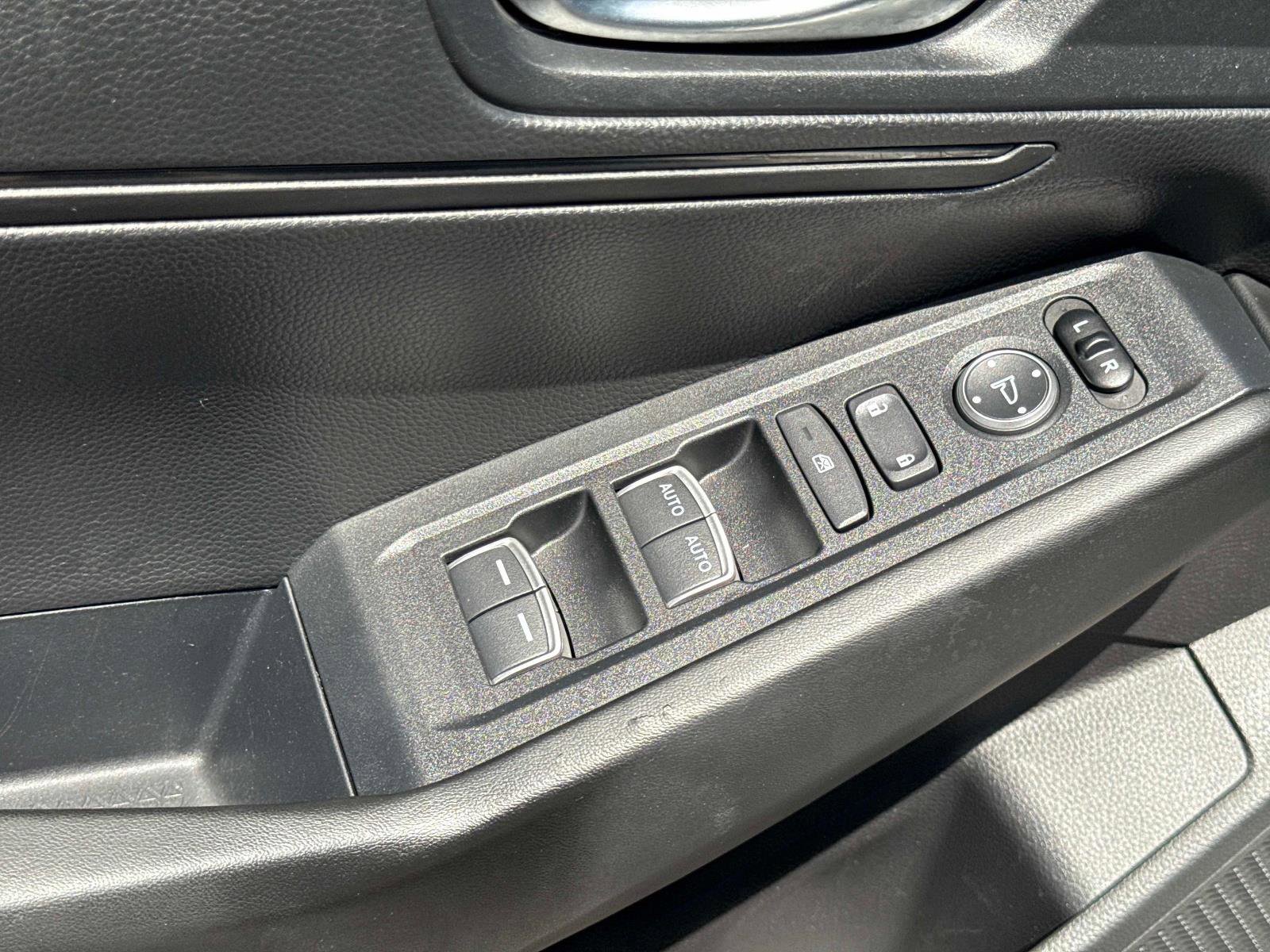 Certified 2023 Honda Accord LX image 17