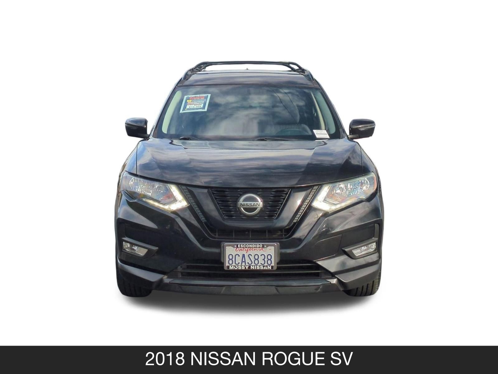 Used 2018 Nissan Rogue SV w/ Premium Package FWD image 4