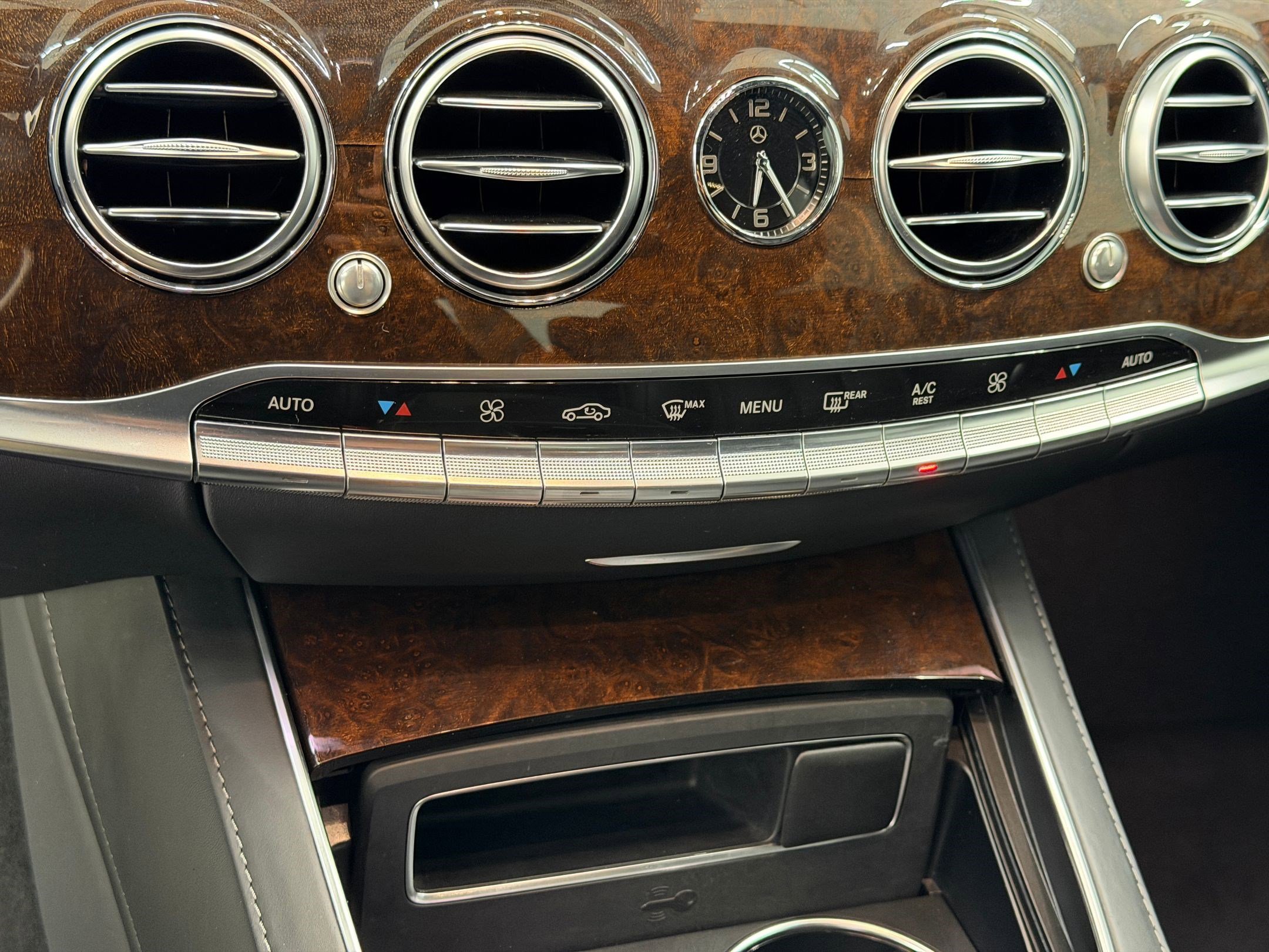 Used 2018 Mercedes-Benz S 560 4MATIC Sedan image 20