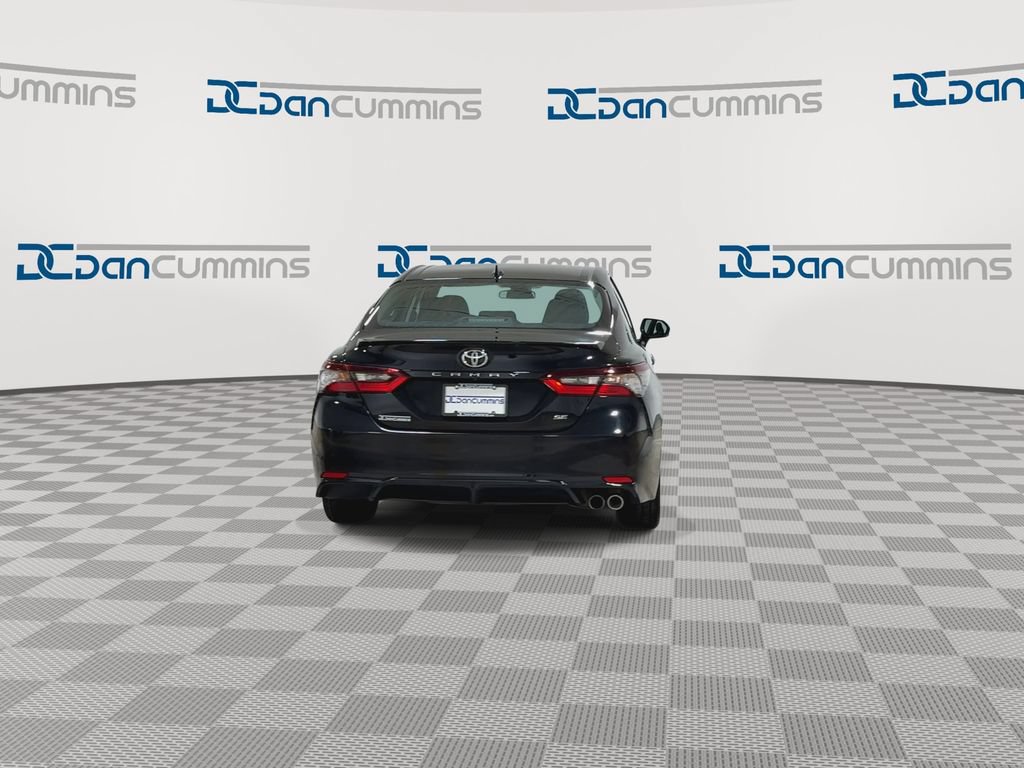 Used 2024 Toyota Camry SE FWD image 7