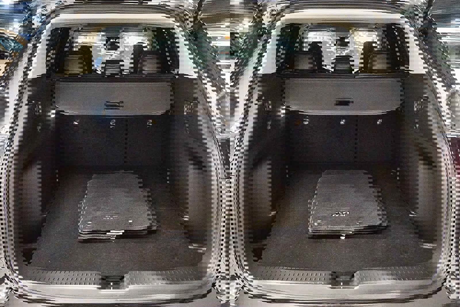 Used 2023 MAZDA CX-50 2.5 S w/ Cargo Package image 27