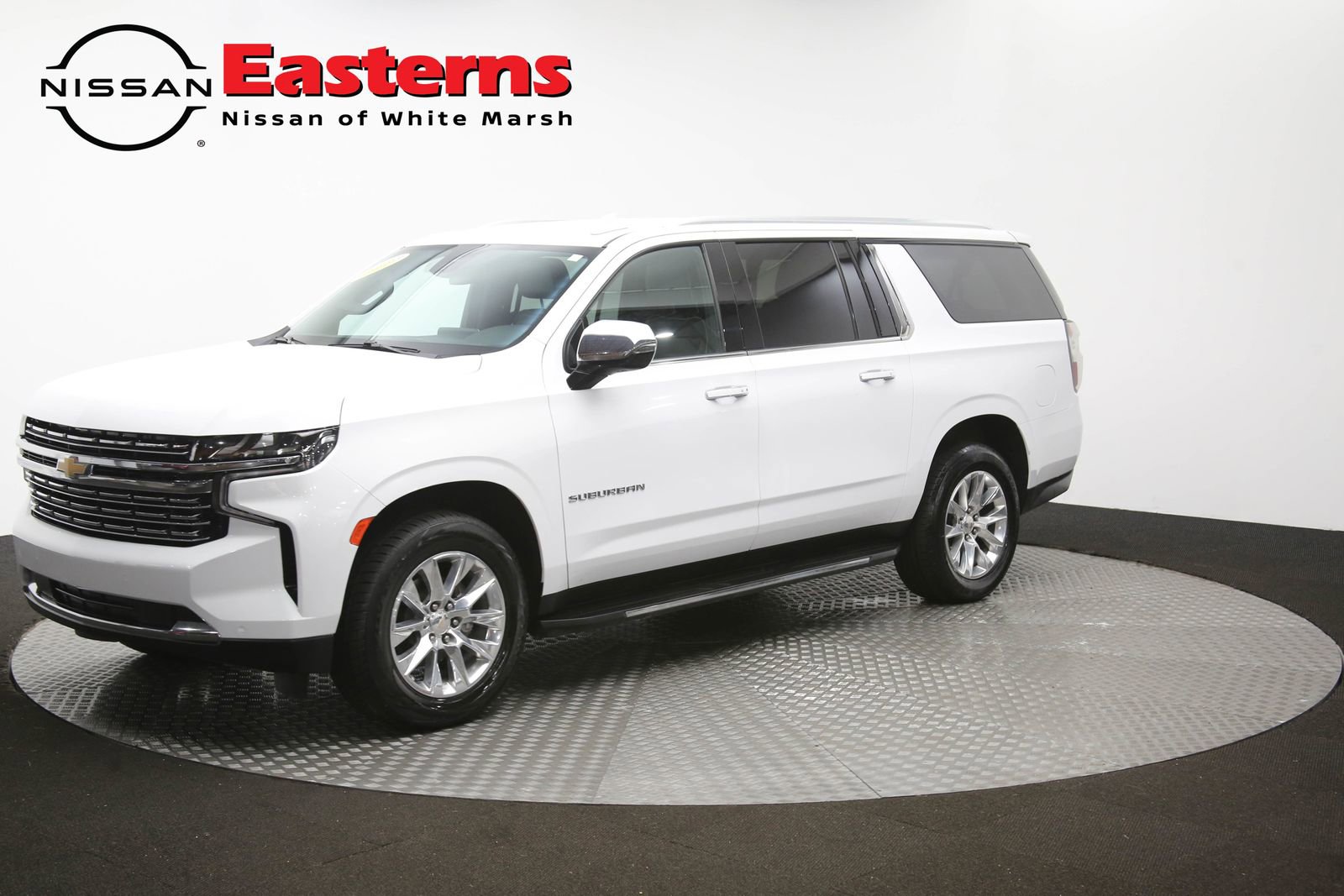 Used 2023 Chevrolet Suburban Premier RWD image 59
