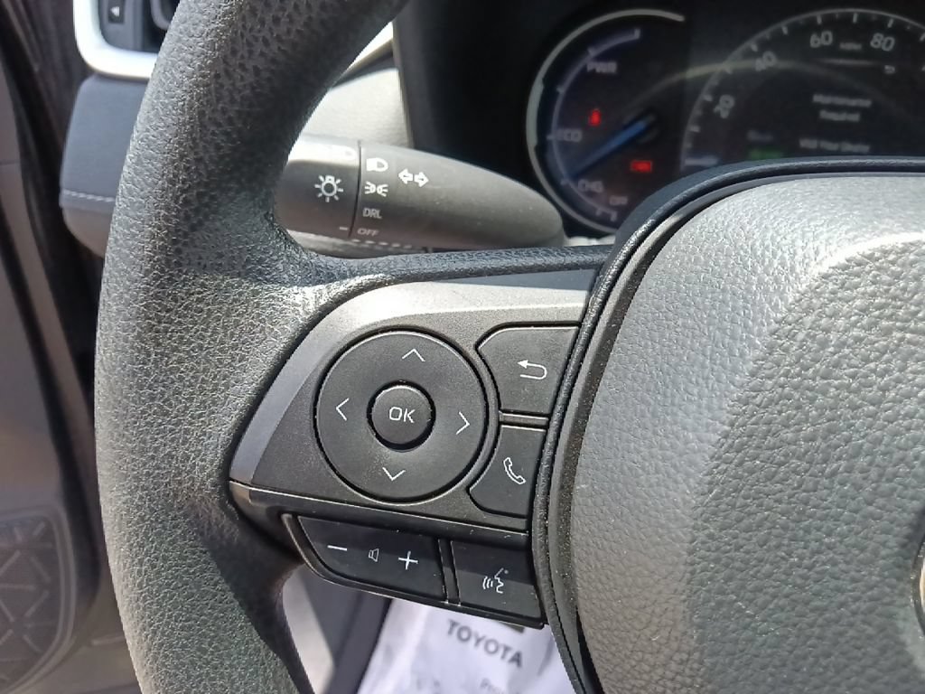 Used 2025 Toyota RAV4 LE AWD/4WD image 19