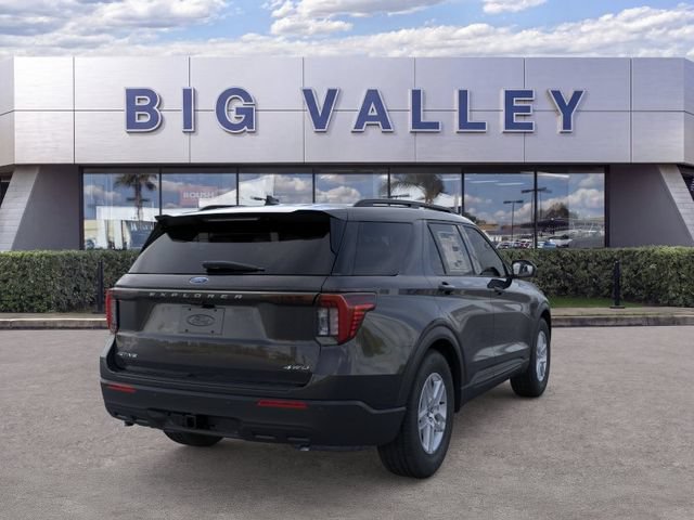 New 2026 Ford Explorer Active AWD/4WD image 8