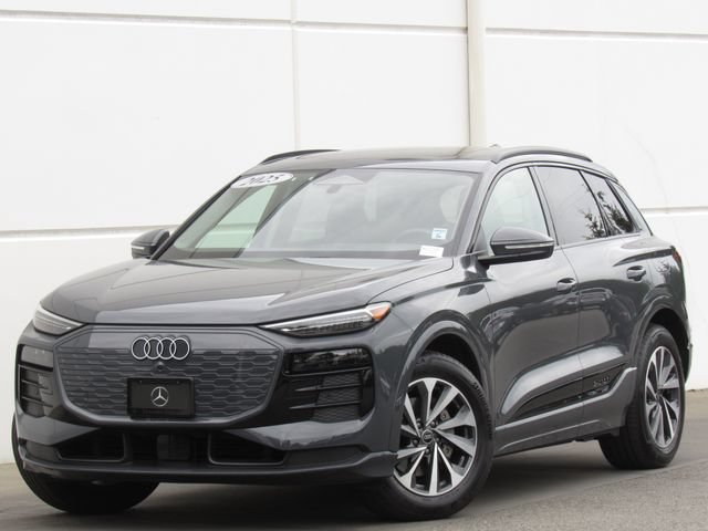 Used 2025 Audi Q6 e-tron Prestige AWD/4WD image 1