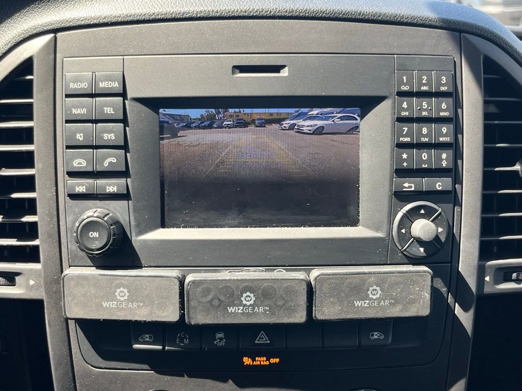 Used 2019 Mercedes-Benz Metris Passenger image 27