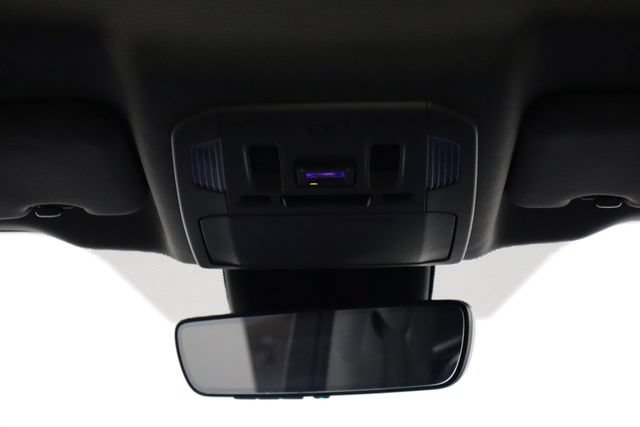Used 2023 Toyota Highlander XLE FWD image 25