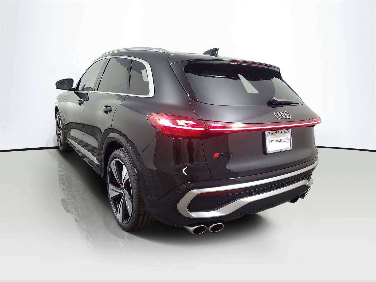 New 2026 Audi SQ5 Prestige AWD/4WD image 4