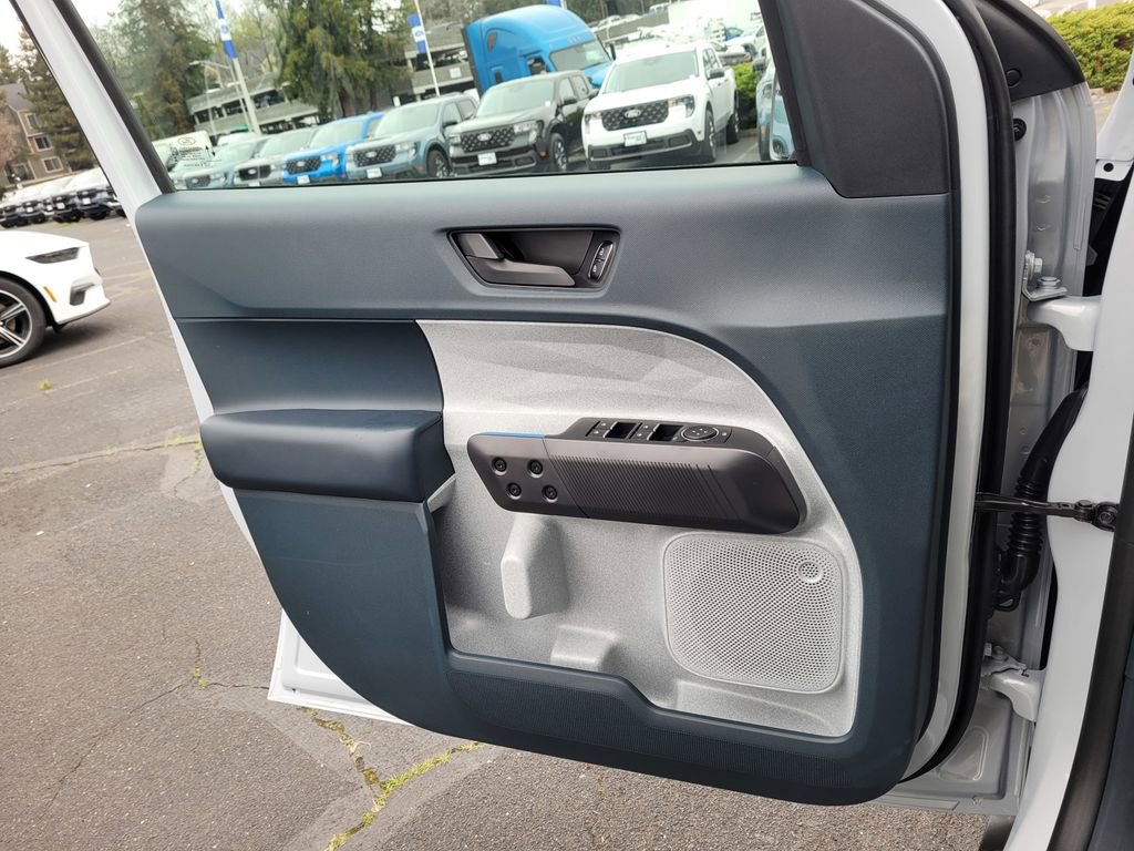 New 2026 Ford Maverick XLT image 44