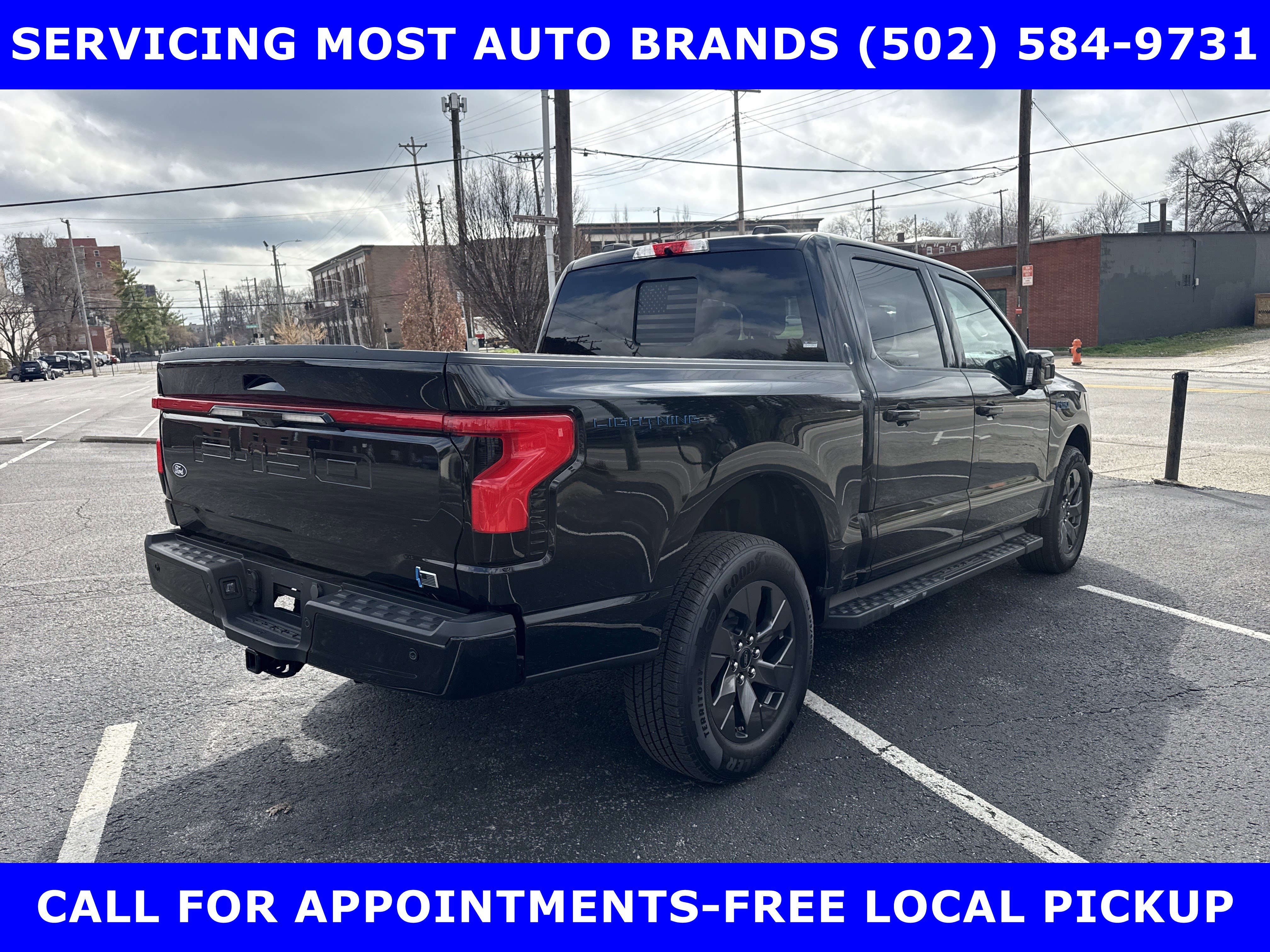 Used 2024 Ford F150 Lightning Lariat w/ Max Trailer Tow Package AWD/4WD image 9