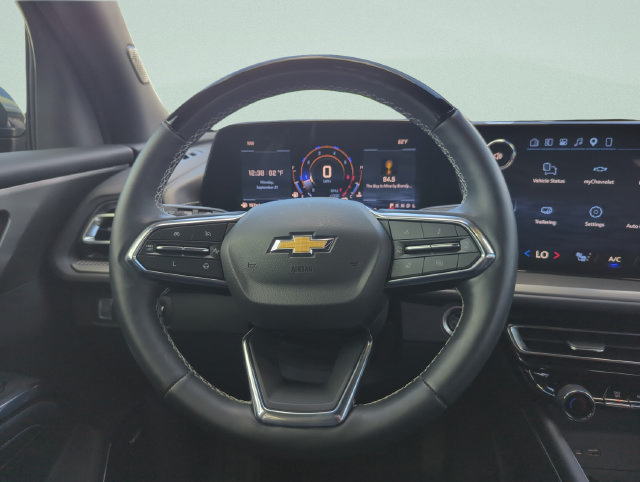 Used 2024 Chevrolet Traverse LT w/ Enhanced Driving Package FWD image 26