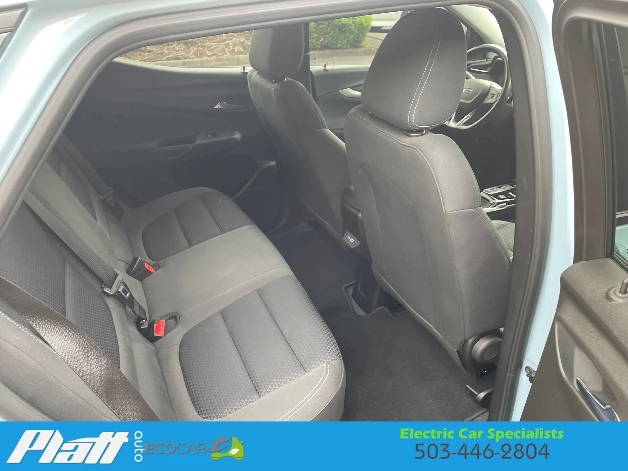 Used 2022 Chevrolet Bolt EUV LT w/ Comfort Package FWD image 46