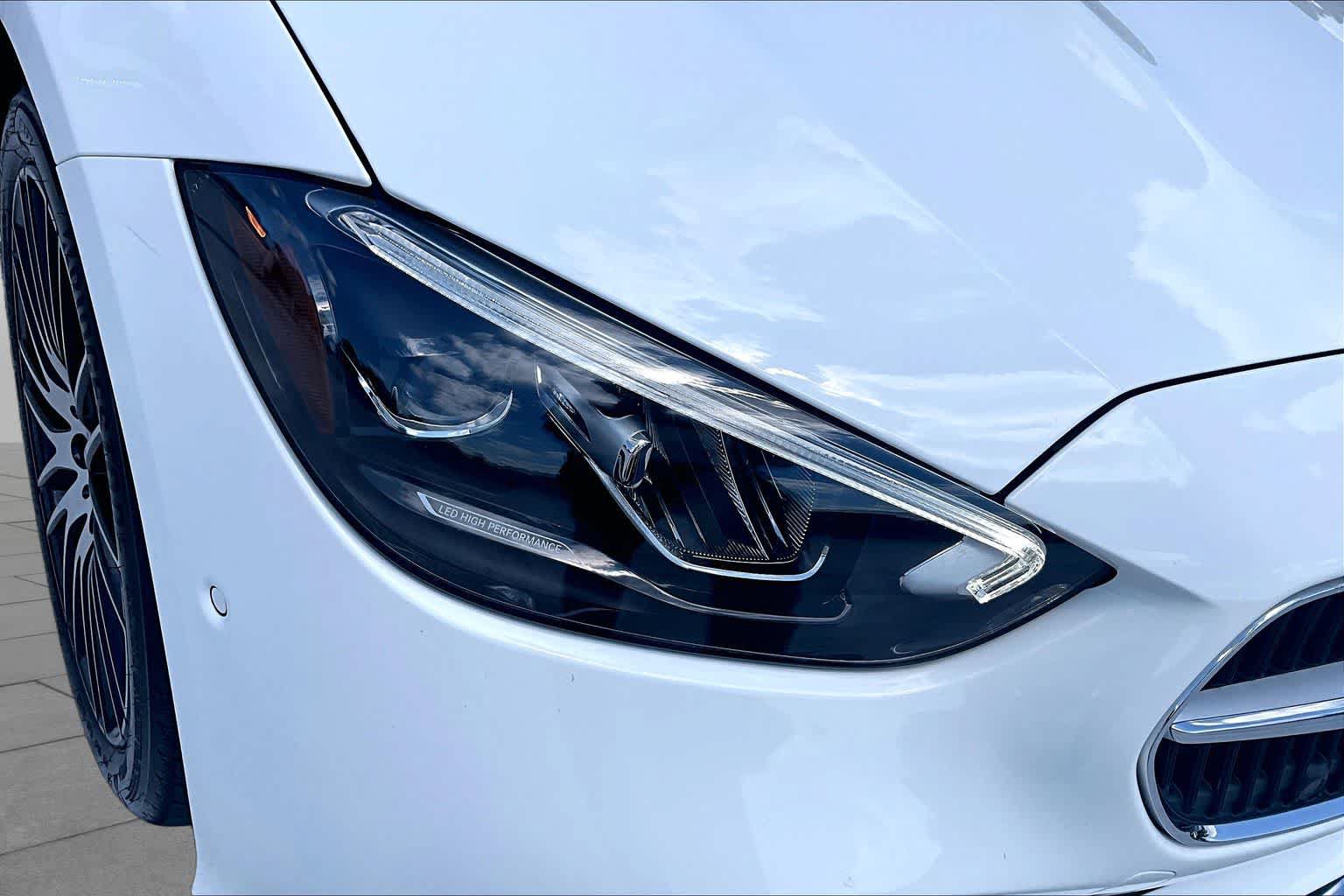 Certified 2025 Mercedes-Benz C 300 4MATIC Sedan image 28