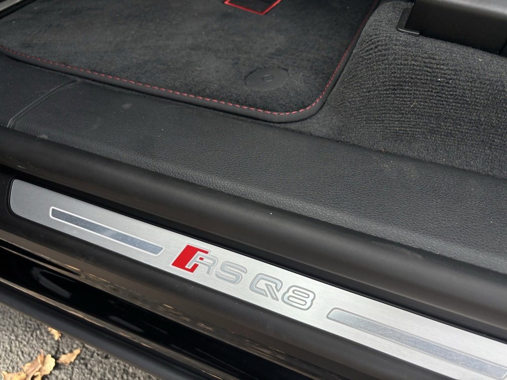 New 2026 Audi RS Q8 performance image 11