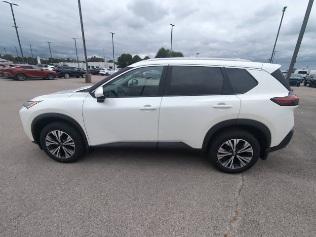 Used 2023 Nissan Rogue SV w/ SV Premium B Package AWD/4WD image 11