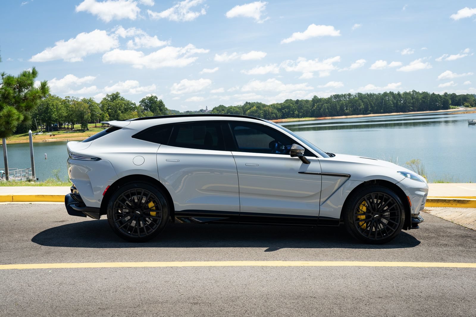 Used 2023 Aston Martin DBX 707 AWD/4WD image 30