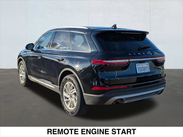 Used 2022 Lincoln Corsair Standard image 3