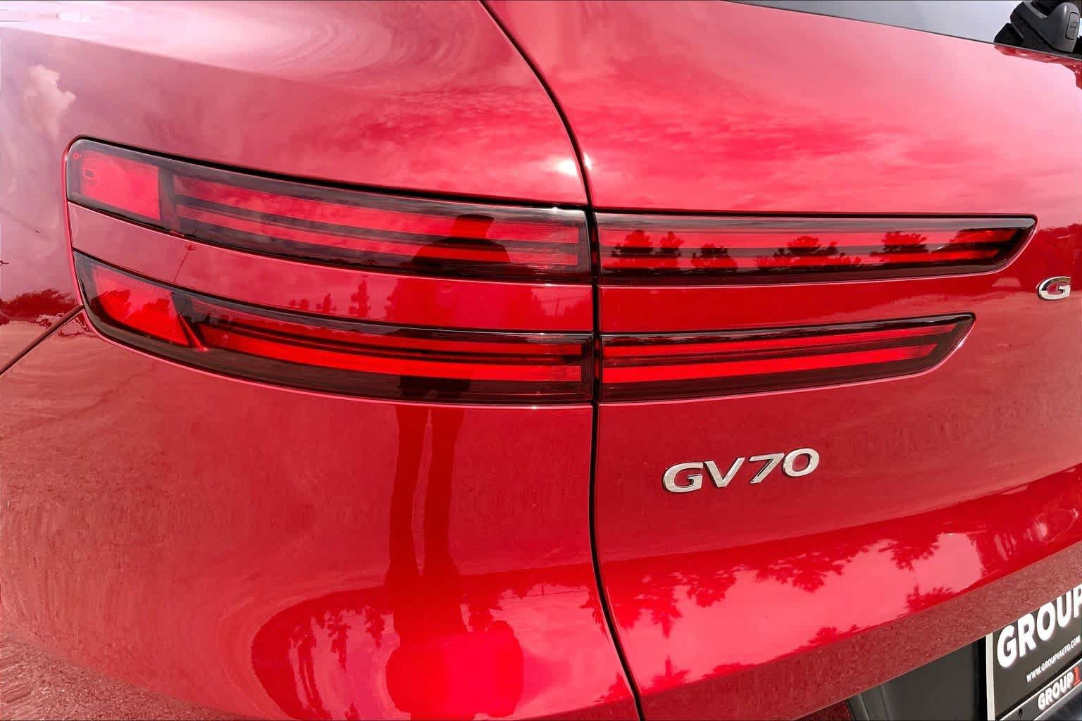 Used 2023 Genesis GV70 2.5T AWD/4WD image 28