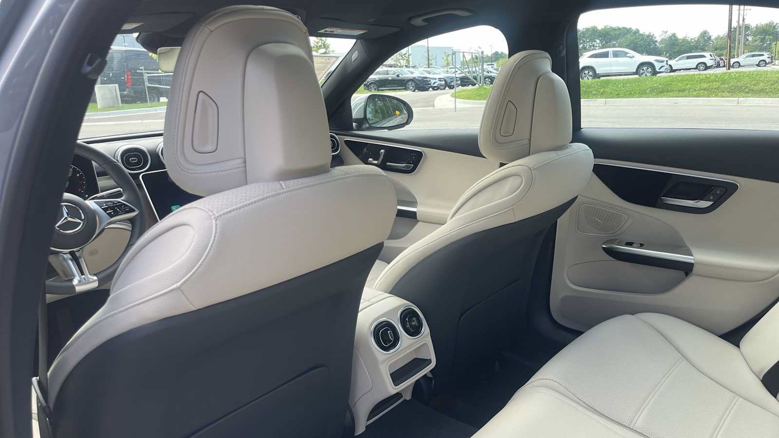 New 2026 Mercedes-Benz C 300 4MATIC Sedan image 29
