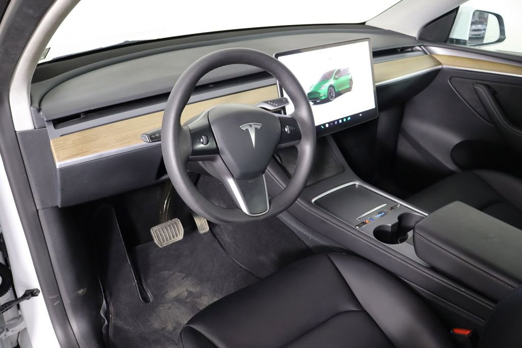 Used 2023 Tesla Model Y Long Range AWD/4WD image 24