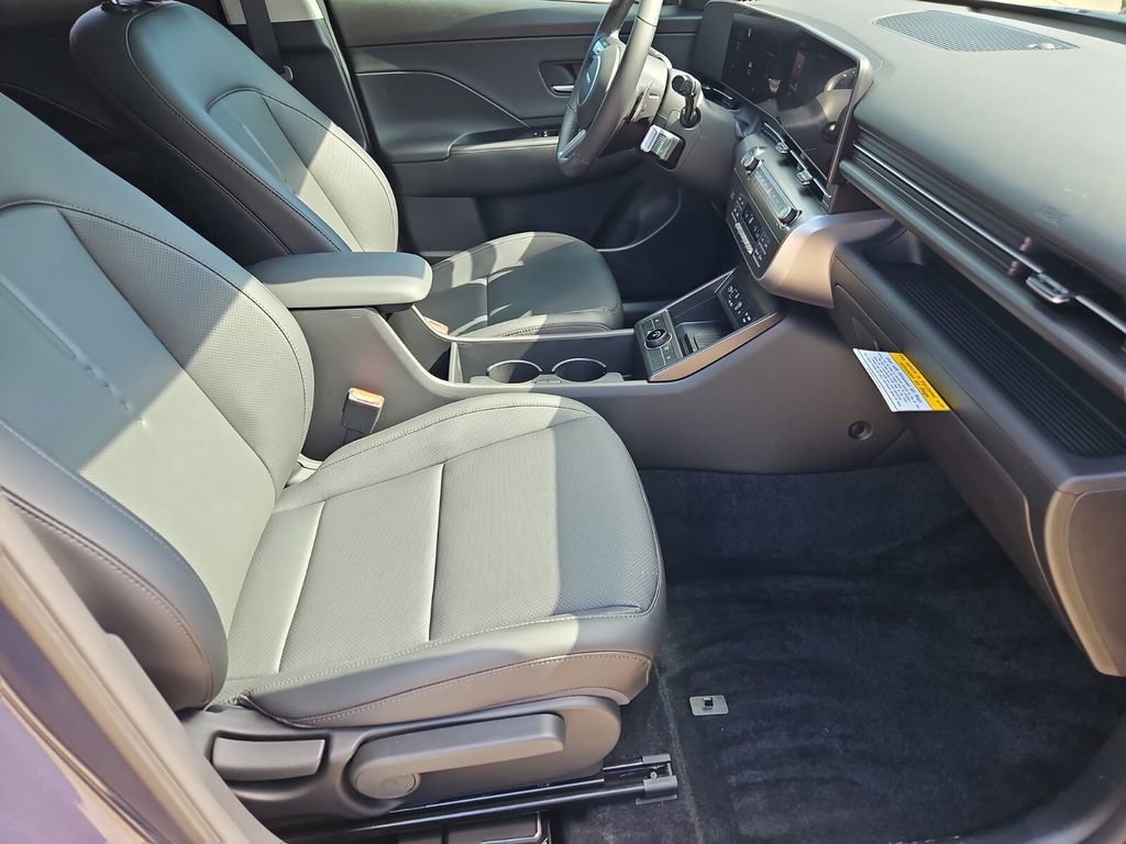 Used 2026 Hyundai Kona SEL Premium image 19