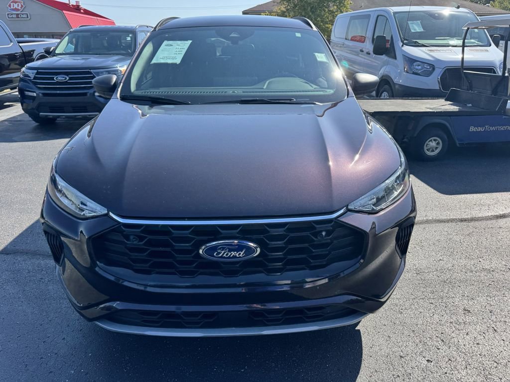Certified 2023 Ford Escape ST-Line w/ Tech Pack #1 image 27