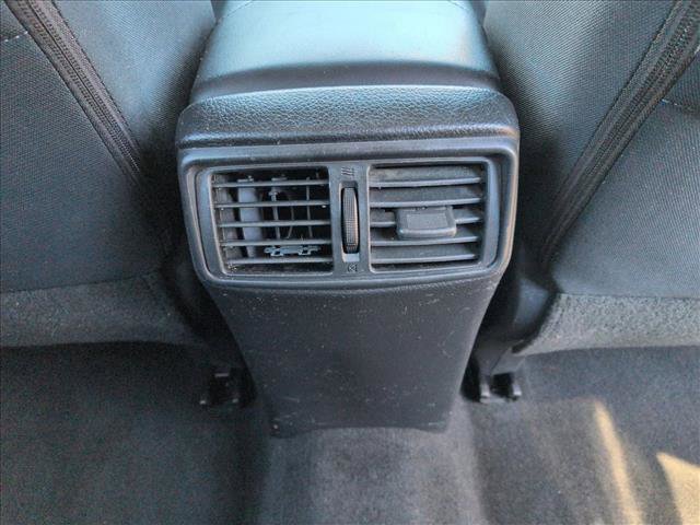 Used 2017 Nissan Rogue S image 17