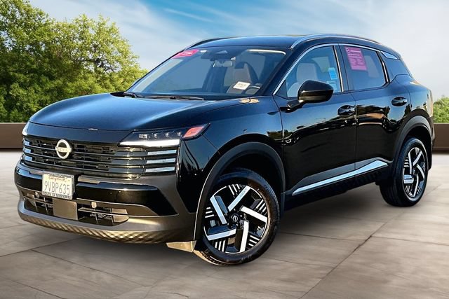 Certified 2026 Nissan Kicks SV FWD image 3