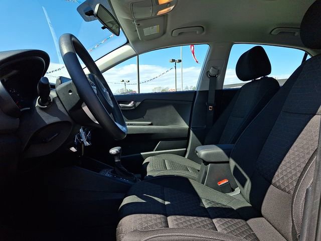 Used 2023 Kia Rio S image 13
