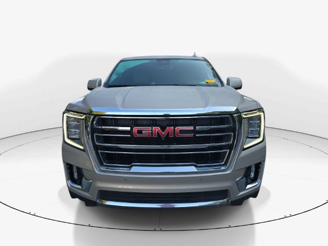 Used 2023 GMC Yukon XL SLT w/ SLT Luxury Package AWD/4WD image 12