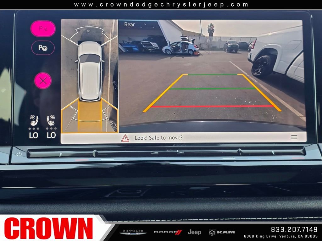 Used 2024 Volkswagen Atlas SEL Premium R-Line image 31