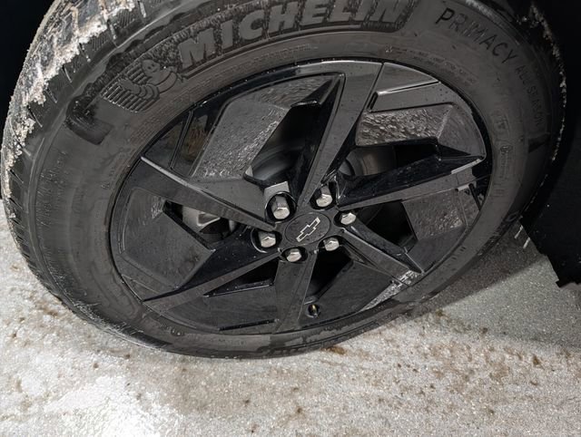 New 2026 Chevrolet Equinox EV LT image 8