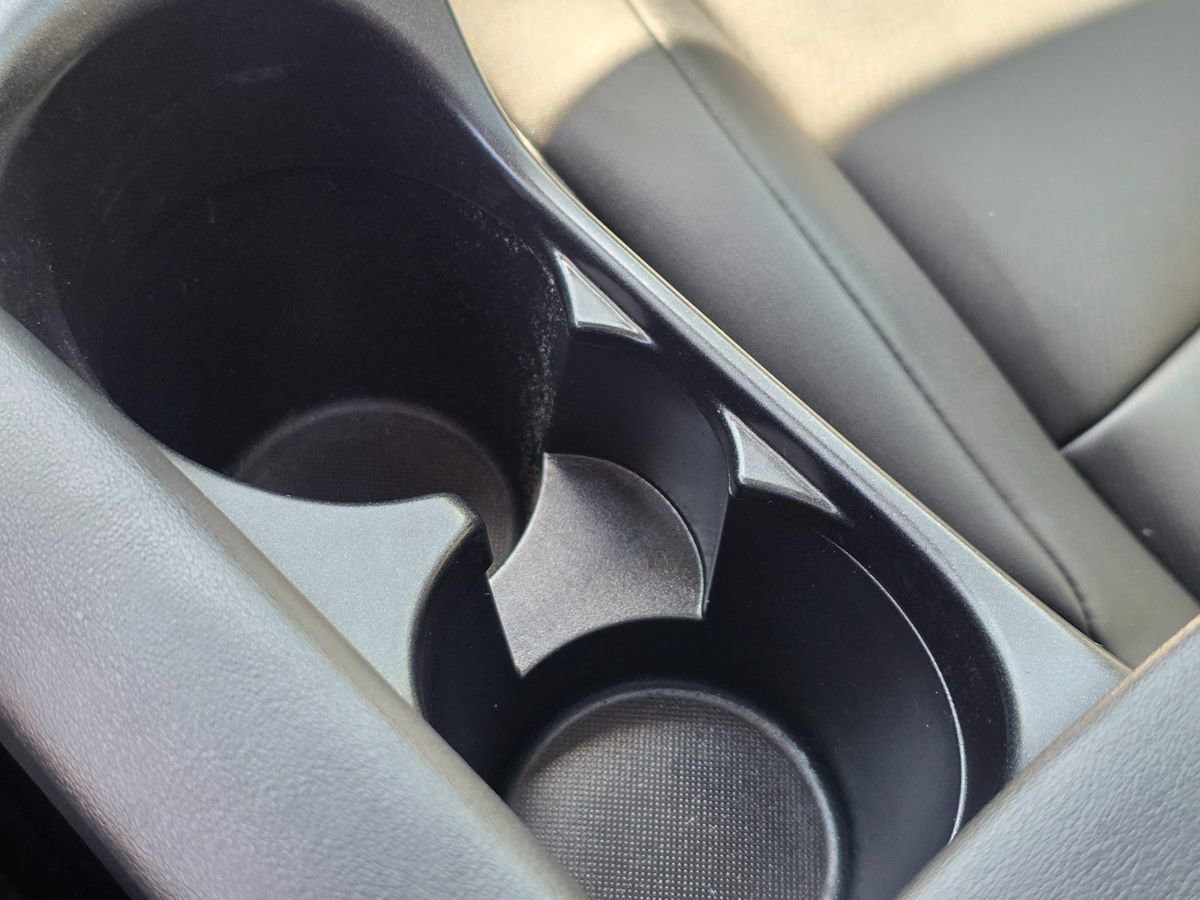 Used 2015 Lexus CT 200h FWD image 36