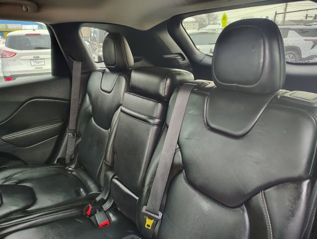 Used 2015 Jeep Cherokee Limited image 4