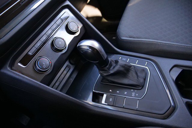 Used 2020 Volkswagen Tiguan S image 13