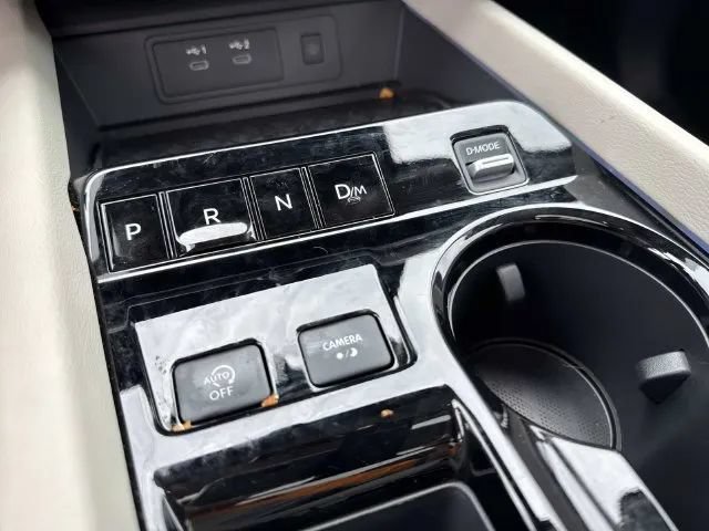 Certified 2025 Nissan Murano SL AWD/4WD image 43