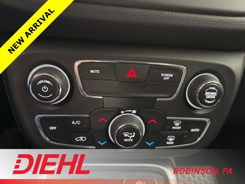 Certified 2019 Jeep Compass Latitude w/ Cold Weather Group image 28