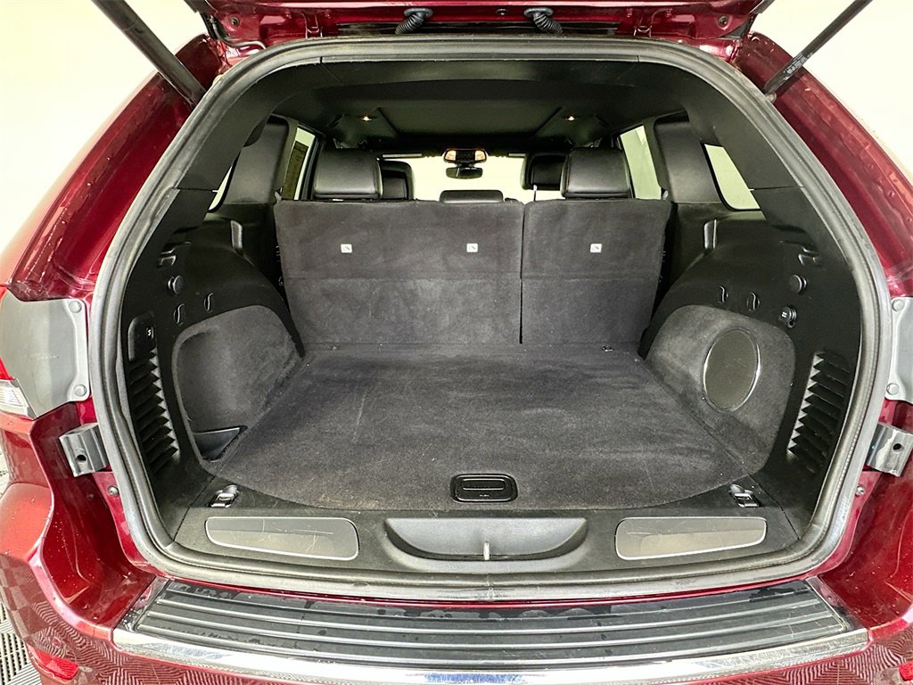 Used 2020 Jeep Grand Cherokee Overland image 24