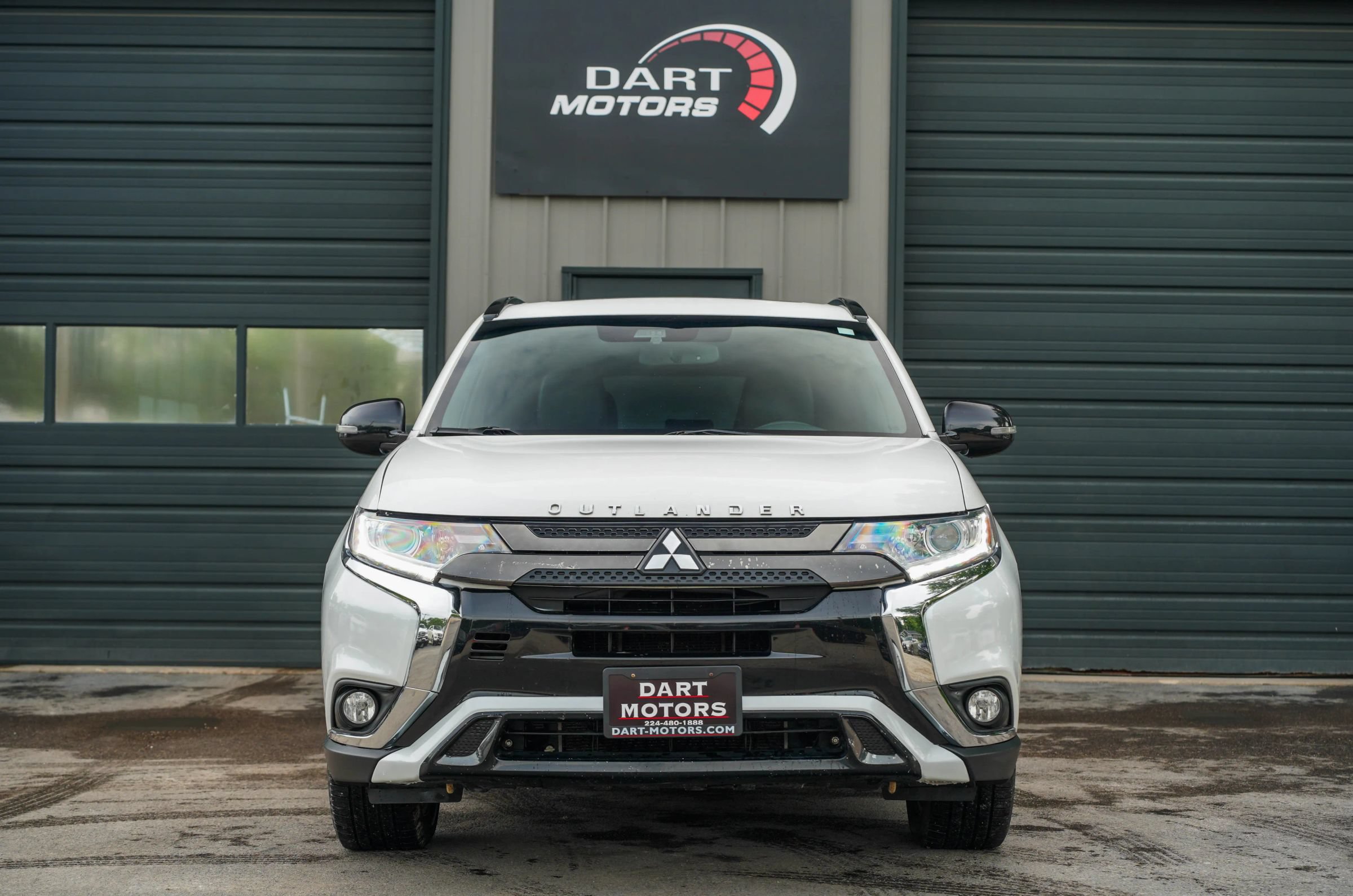 Used 2022 Mitsubishi Outlander GT AWD/4WD image 2