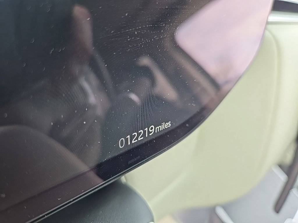 Used 2024 Land Rover Range Rover Long Wheelbase Autobiography image 13